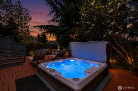 4015 Ashworth Avenue N Seattle WA 98103