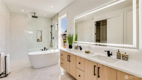 11387 SE 84th Lane Newcastle WA 98056