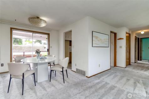 10716 102nd Street SW Tacoma WA 98498