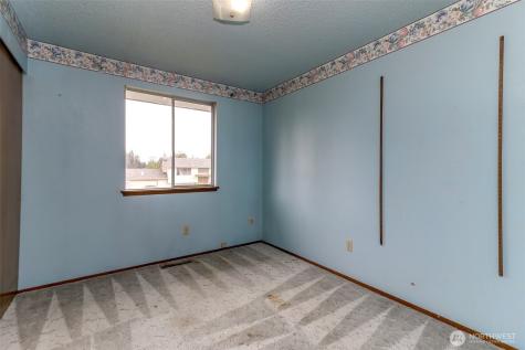 10716 102nd Street SW Tacoma WA 98498