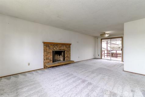 10716 102nd Street SW Tacoma WA 98498