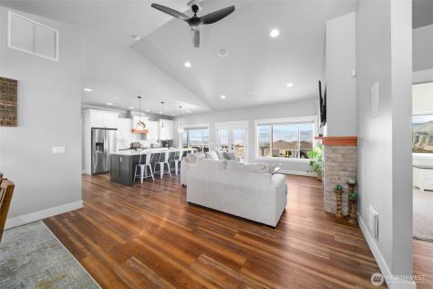 885 Autumn Crest Drive Wenatchee WA 98801