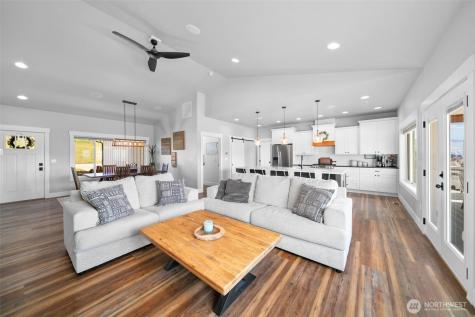885 Autumn Crest Drive Wenatchee WA 98801