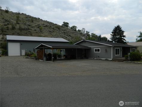 44 Bonaparte Avenue Tonasket WA 98855