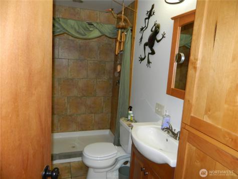 44 Bonaparte Avenue Tonasket WA 98855