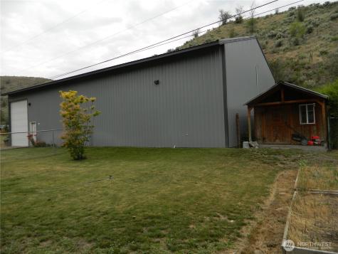 44 Bonaparte Avenue Tonasket WA 98855