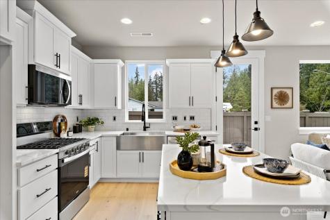 201 156th Place SW Lynnwood WA 98087