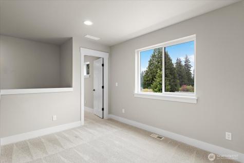 201 156th Place SW Lynnwood WA 98087