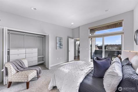 2661 NW 64th Street Seattle WA 98107