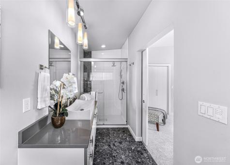2661 NW 64th Street Seattle WA 98107
