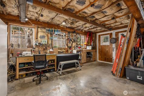 27584 Anchor Place NW Poulsbo WA 98370