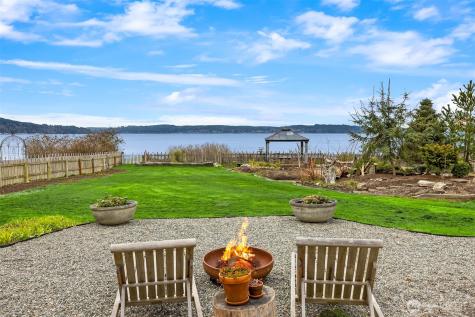 27584 Anchor Place NW Poulsbo WA 98370