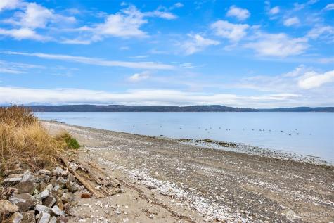 27584 Anchor Place NW Poulsbo WA 98370