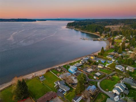 27584 Anchor Place NW Poulsbo WA 98370