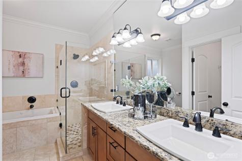 12411 NE 108th Place Kirkland WA 98033