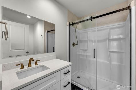 2003 Apple Road Winlock WA 98596