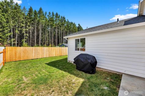 2003 Apple Road Winlock WA 98596