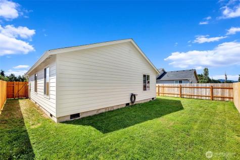 2003 Apple Road Winlock WA 98596