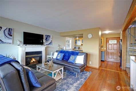 641 Maple Grove Road Camano Island WA 98282