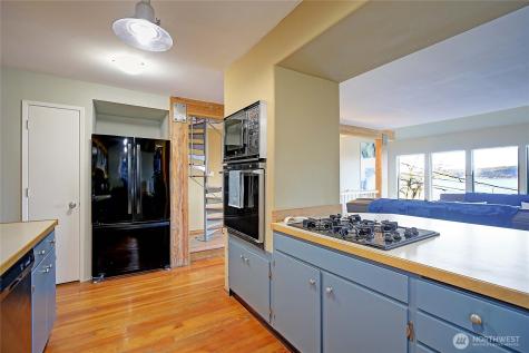 641 Maple Grove Road Camano Island WA 98282