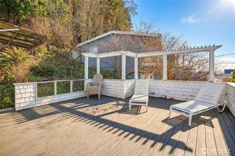 641 Maple Grove Road Camano Island WA 98282