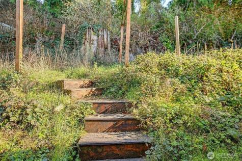 641 Maple Grove Road Camano Island WA 98282