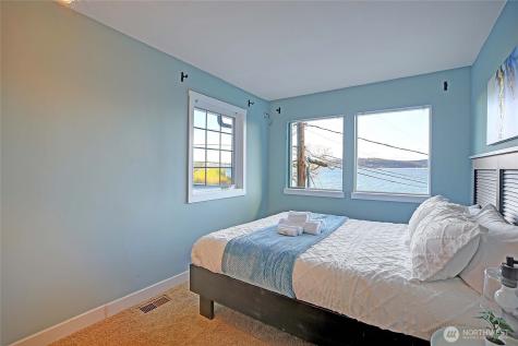 641 Maple Grove Road Camano Island WA 98282