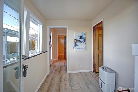 641 Maple Grove Road Camano Island WA 98282