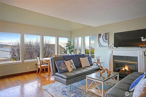 641 Maple Grove Road Camano Island WA 98282