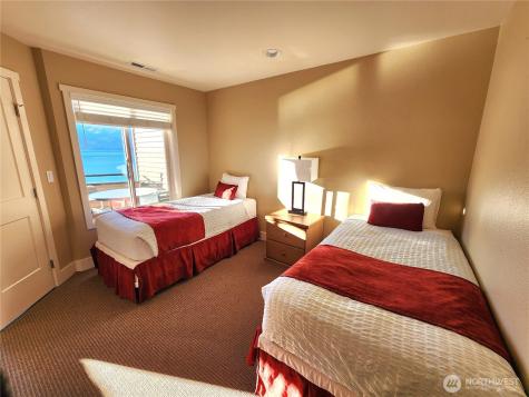 1 Lakeside 707-n Manson WA 98831
