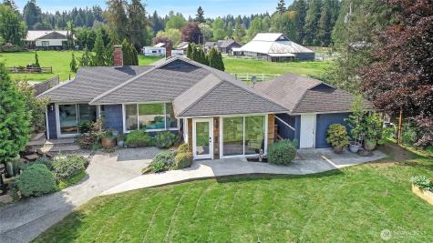 620 Moe Road Camano Island WA 98282
