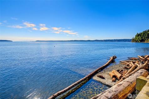 620 Moe Road Camano Island WA 98282