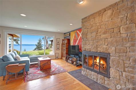 620 Moe Road Camano Island WA 98282
