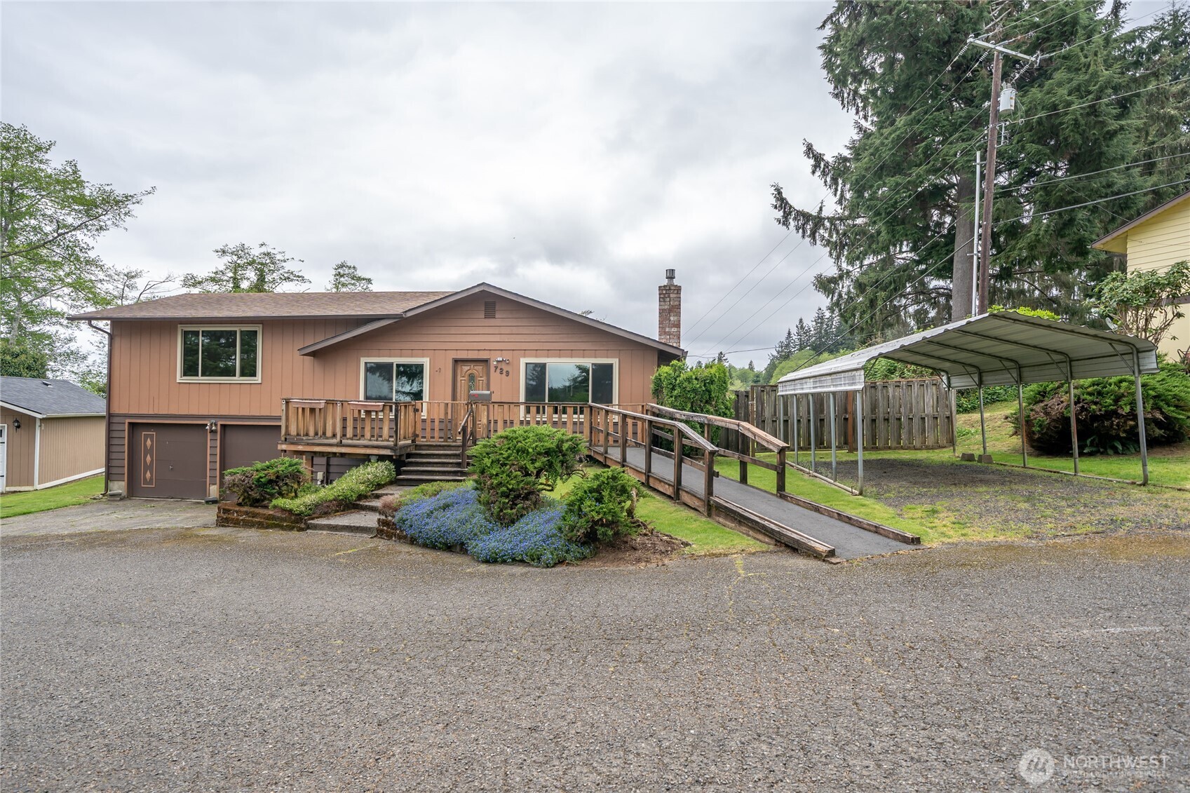 729 7th Avenue Aberdeen WA 98520