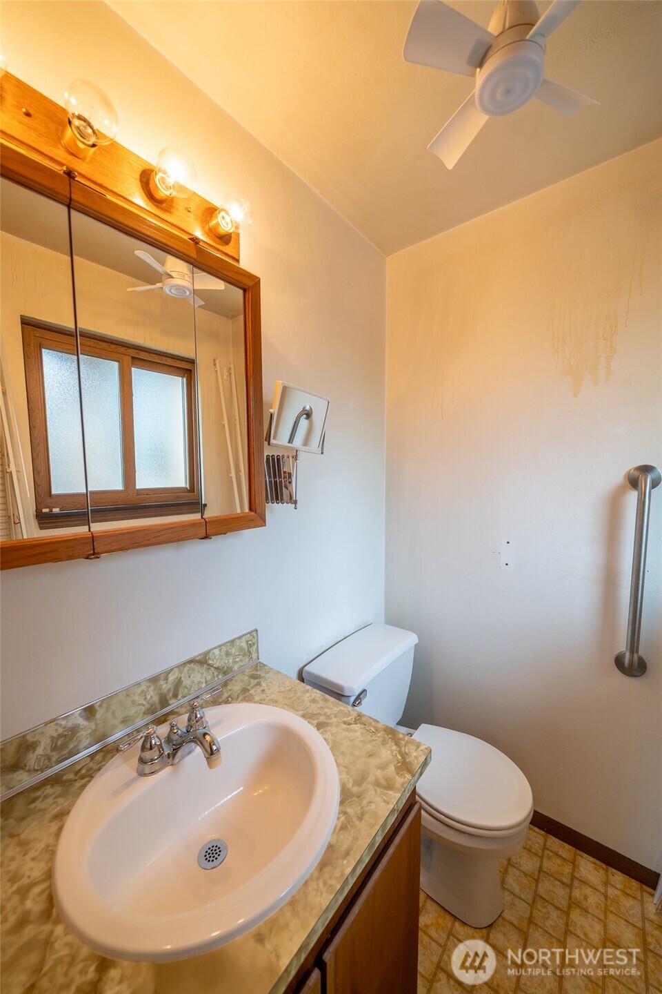 729 7th Avenue Aberdeen WA 98520