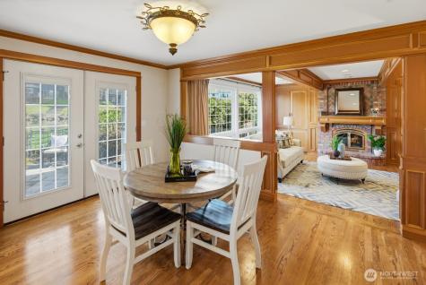 7830 80th Place SE Mercer Island WA 98040