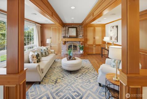 7830 80th Place SE Mercer Island WA 98040