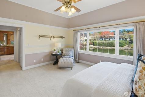 7830 80th Place SE Mercer Island WA 98040