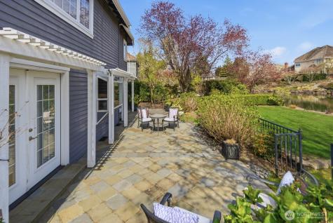 7830 80th Place SE Mercer Island WA 98040