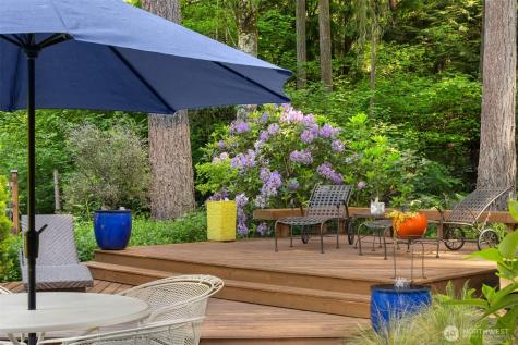 10621 Battle Point Drive NE Bainbridge Island WA 98110
