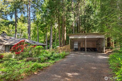 10621 Battle Point Drive NE Bainbridge Island WA 98110