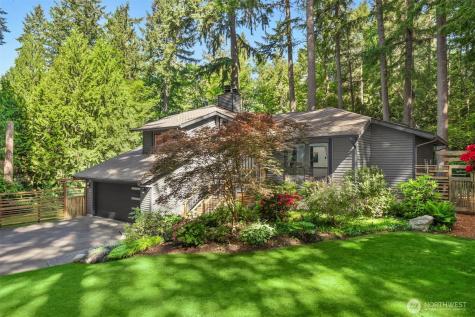 10621 Battle Point Drive NE Bainbridge Island WA 98110