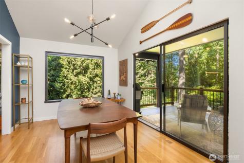 10621 Battle Point Drive NE Bainbridge Island WA 98110