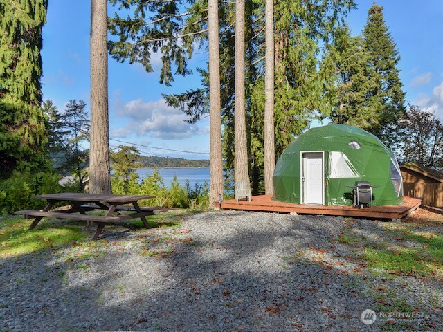 8038 61st Avenue NE Olympia WA 98516