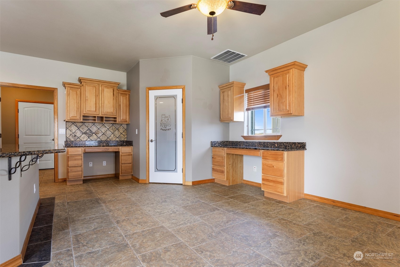527 Road I.6 NE Moses Lake WA 98837