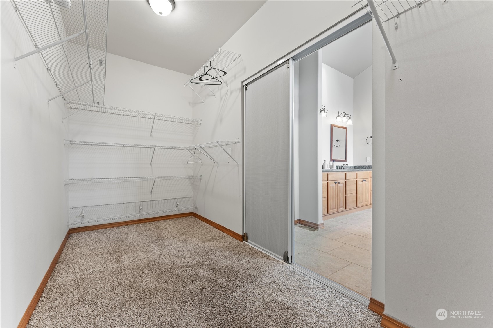 527 Road I.6 NE Moses Lake WA 98837