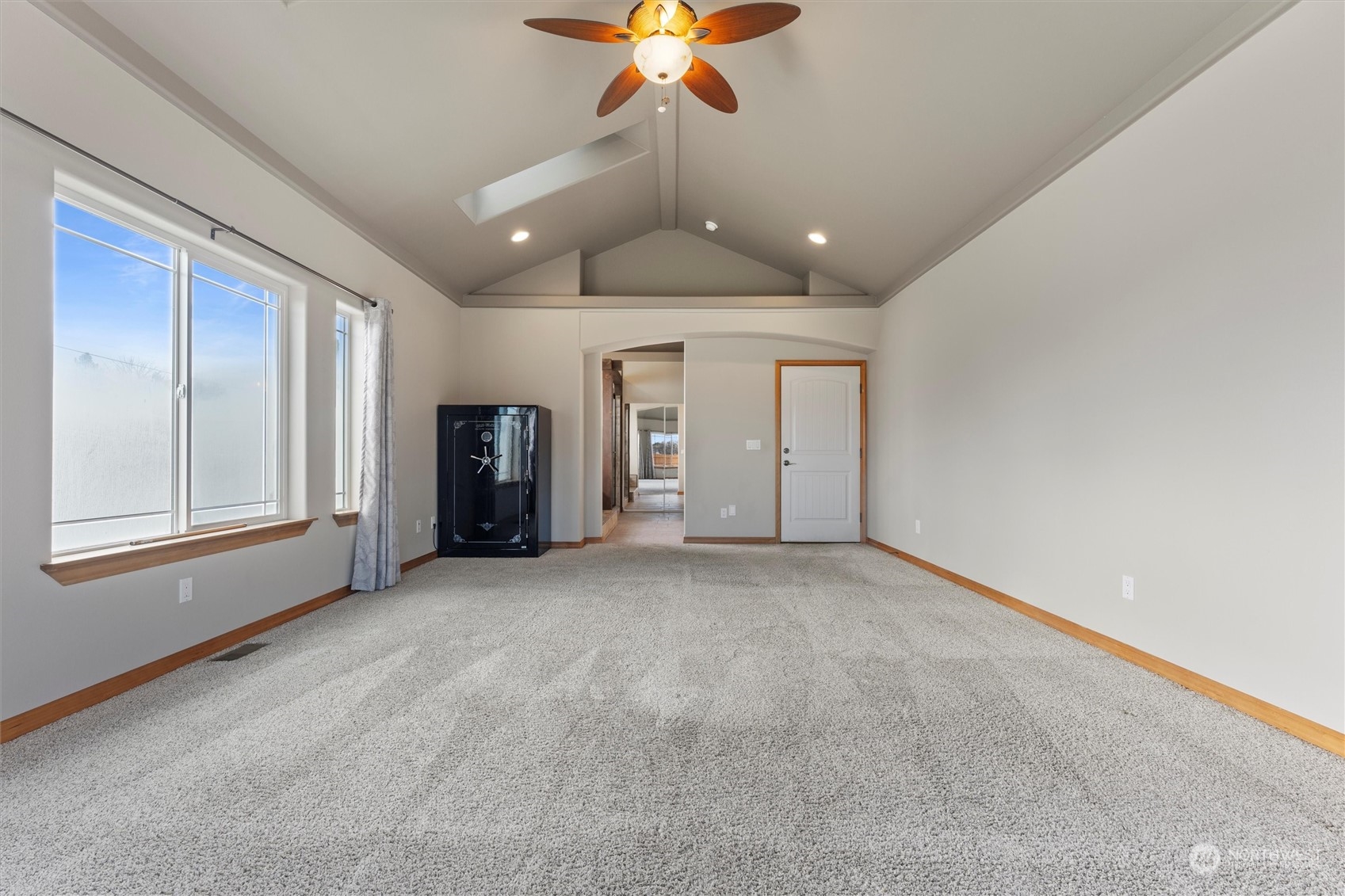 527 Road I.6 NE Moses Lake WA 98837