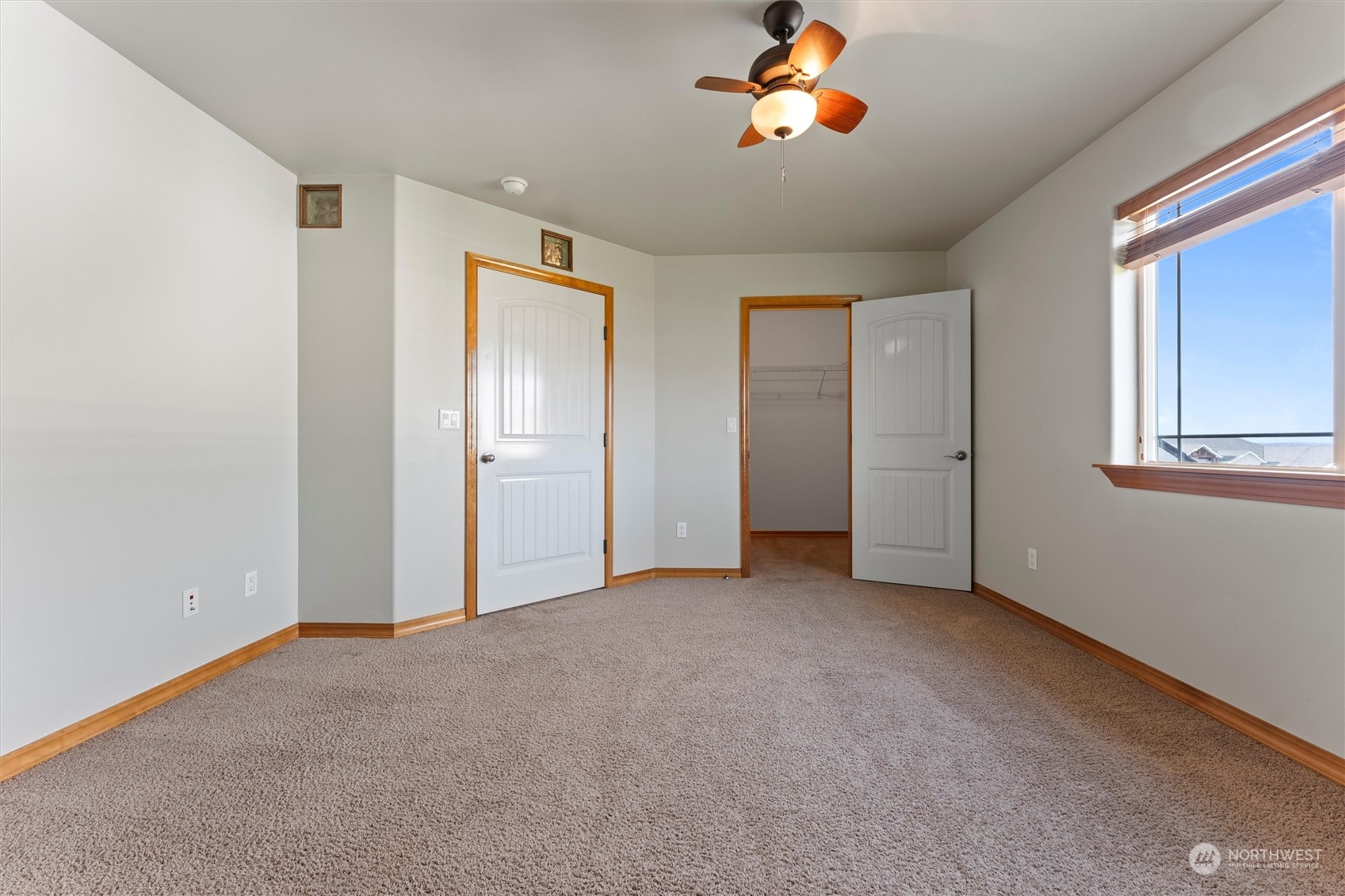 527 Road I.6 NE Moses Lake WA 98837