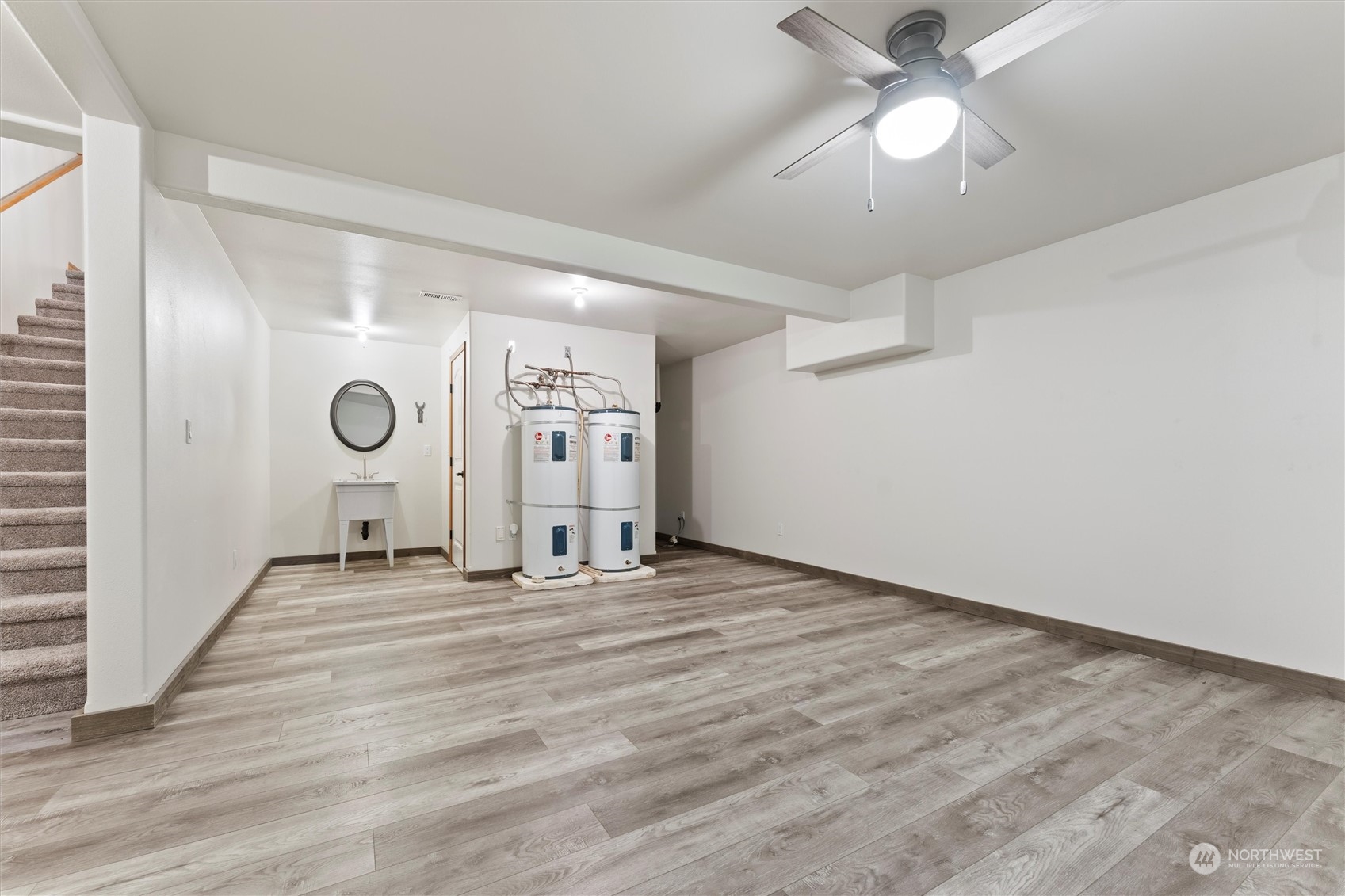 527 Road I.6 NE Moses Lake WA 98837