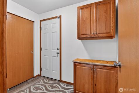 2830 SW Christmas Tree Lane Port Orchard WA 98367